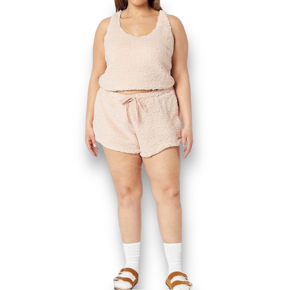 City Chic Cream Snuggle Cami/Drawstring Shorts Set Women's Size XXL/24 Fluffy